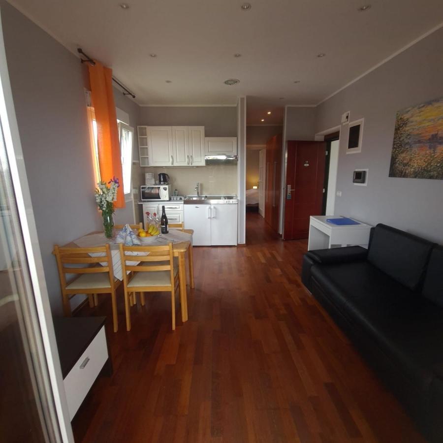 In With Balcony, Air Conditioning, Wifi, Washing Machine 5116-1 Appartement