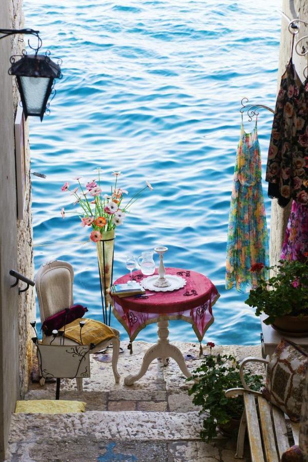 In With Balcony, Air Conditioning, Wifi, Washing Machine 5116-1 Appartement Rovinj